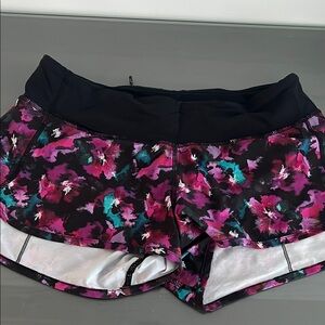 Lululemon Floral Women's Shorts size 6